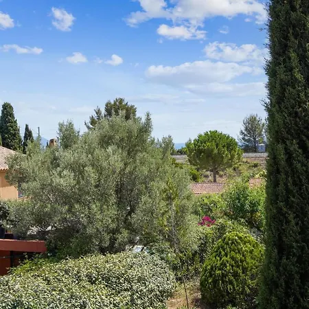 Very Nice With Balcony - - Welkeys Apartment *