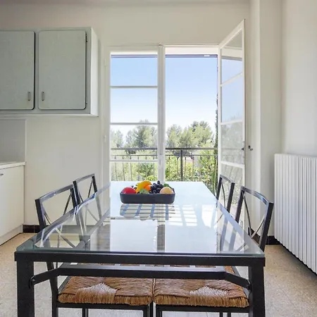 Apartment Very Nice With Balcony - - Welkeys *